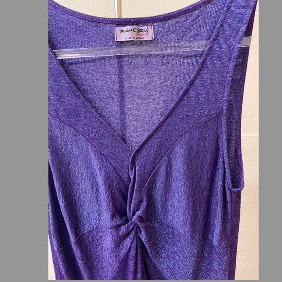 Michael Stars Knotted neckline sleeveless top in shimmer Purple - Picture 3 of 6